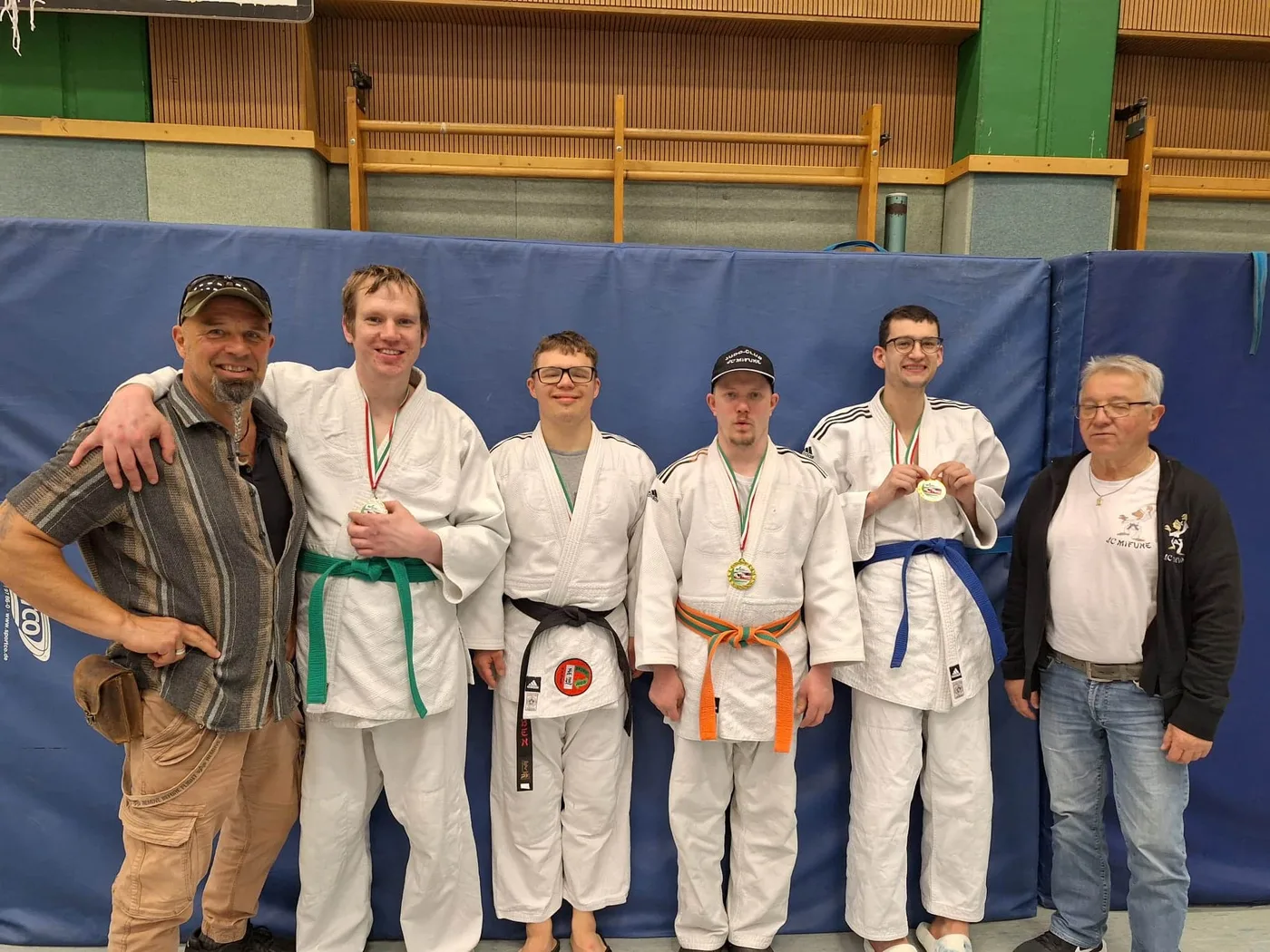 Judoka des inklusiven Trainings beim Judo-Club Mifune